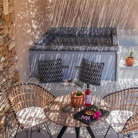 Apsila Pool Suites Kamares  Ngoại thất bức ảnh